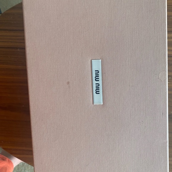 Miu Miu pointy toe oxfords with asymmetrical metal tip - Picture 5 of 6